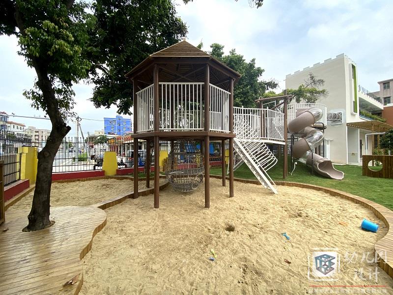 深圳市龍崗區(qū)育英幼兒園（現(xiàn)場(chǎng)實(shí)景）