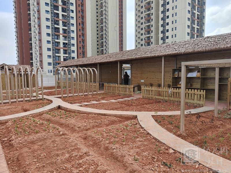 深技大二幼天臺(tái)改造（現(xiàn)場實(shí)景）